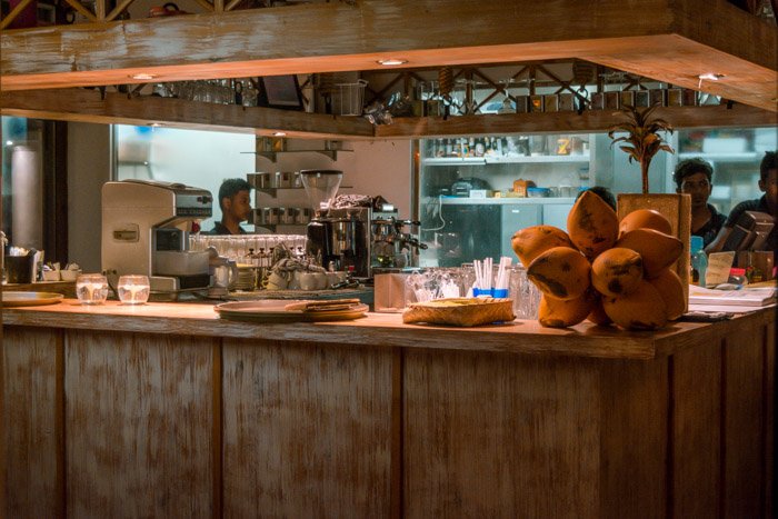 letsgoceylon's tweet photo. Travelling to Galle, Sri Lanka ?  There is one place you should try out for the food. "A Minute by Tuk Tuk" at Galle Dutch Hospital it is. We recently dropped there spontaneously and found it has a delicious cuisine. 🍕🍝🥪
.
#TravelTuesday #TravelSriLanka #Galle #TravelBlog https://t.co/SZl6GTARTh