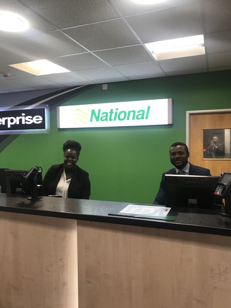 chrisbrowny10's tweet photo. We have 00 and Coco ready to provide exceptional service at 44 this morning #movewithbrown @dayrowan @gpincheshire https://t.co/xw6G3ncTOs