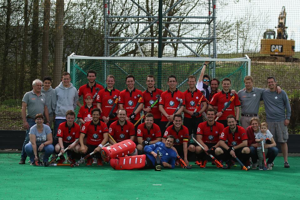 Hockeybelgium's tweet photo. Le White Star de retour en division d'honneur : https://t.co/0UsTrAXJ3Y #Hockeybe #BackToDH https://t.co/WnOq7SwnlX