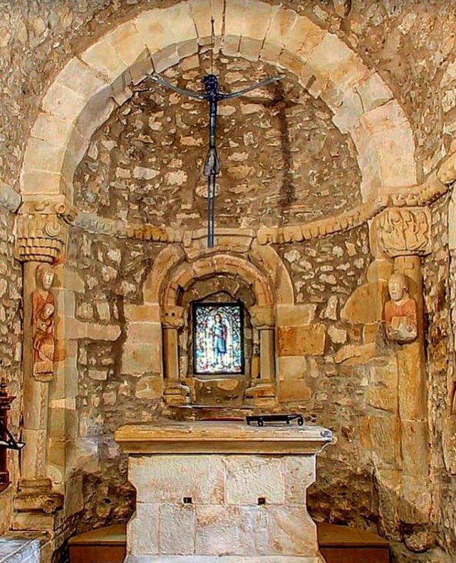 CantRomanica's tweet image. Ábside de la Ermita de San Román de Escalante. #cantabria #patrimonio #arte #historia #ermita #iglesia #diocesisdesantander #ábside