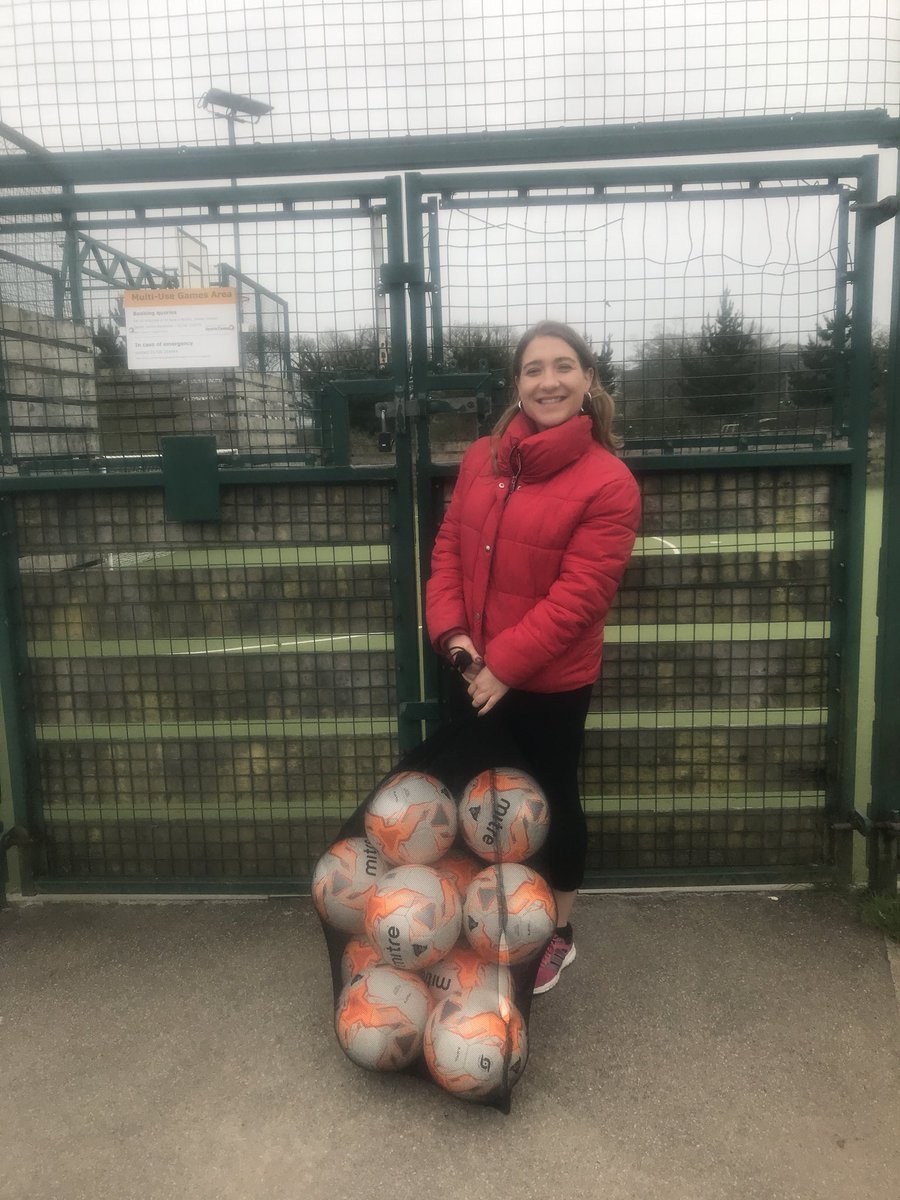 FXU Ladies Football tweet media