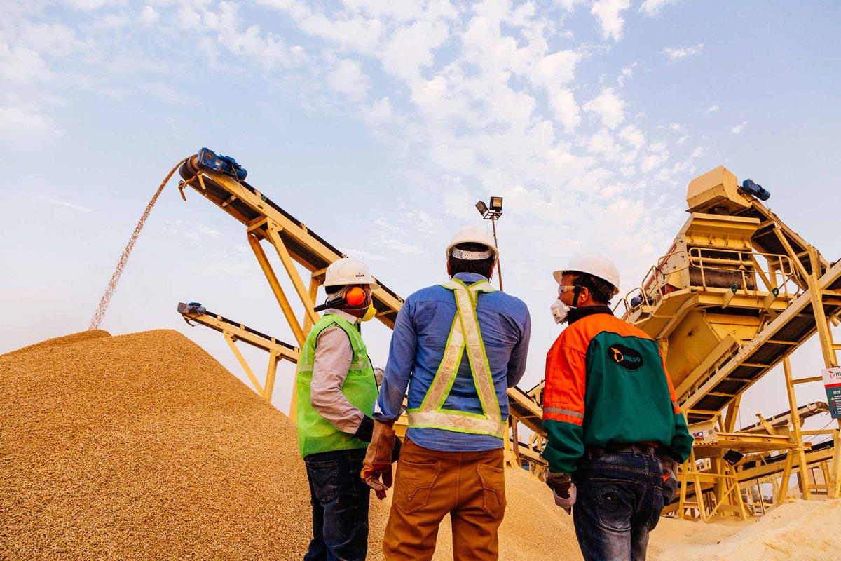 b2bpurchase's tweet photo. Dilip Buildcon credits Metso with immense support:
https://t.co/Q3xgAJkVUy
@dilipbuildcon @metsogroup
#DilipSuryavanshi #DevendraJain #KamalPahuja https://t.co/QOgcmRjz3L