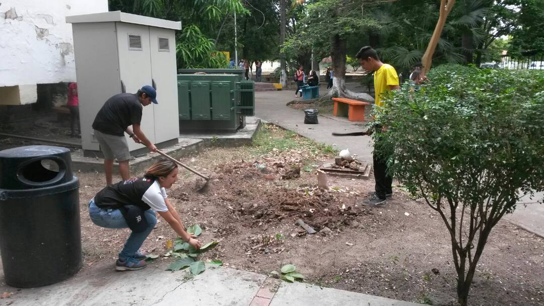 CEMUCSA's tweet photo. Y así fue la limpieza de Witremundo, todo un éxito! https://t.co/URh1A5WBfl