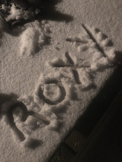 Watch Roxy Raye's leaked NSFW photo on TwXstars