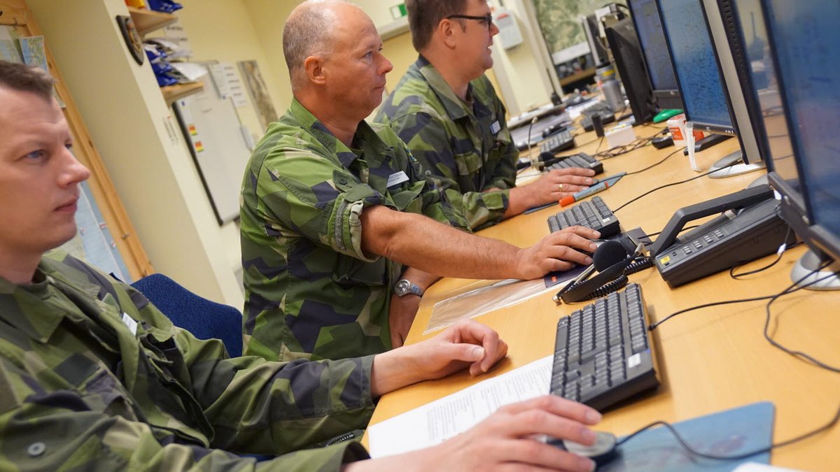 FM_MSS's tweet photo. MSS söker övningsledare till ledningsträningssektionen i Skövde https://t.co/1WmPBOvSIh https://t.co/rgWVLeG5L4