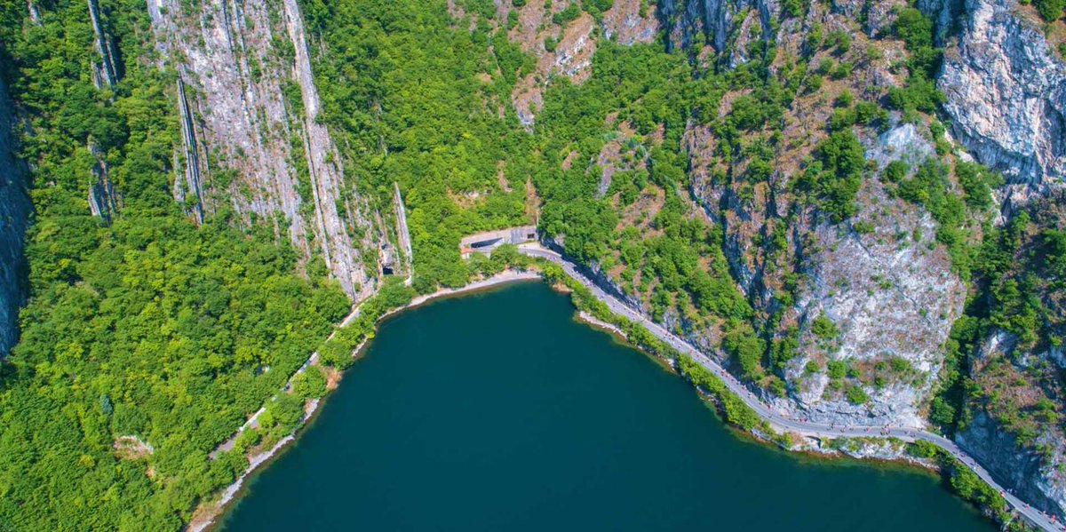 visitlakeiseo's tweet photo. Sarnico Lovere Run è già record!
Il 22 aprile partecipa ad una corsa unica! 
I paesaggi mozzafiato del #lagodiseo, la maestosità delle montagne e il colore del cielo e dell'acqua fanno della #SarnicoLovereRun una corsa quasi incantata!
Info: https://t.co/9PJ1B8CNda https://t.co/HECuHumERy