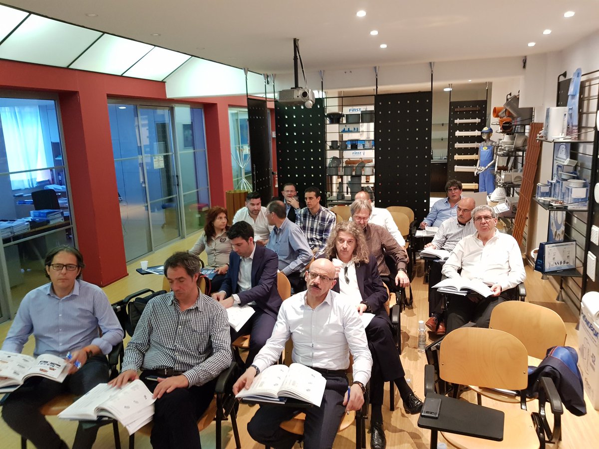 PlasticosFirst tweet picture