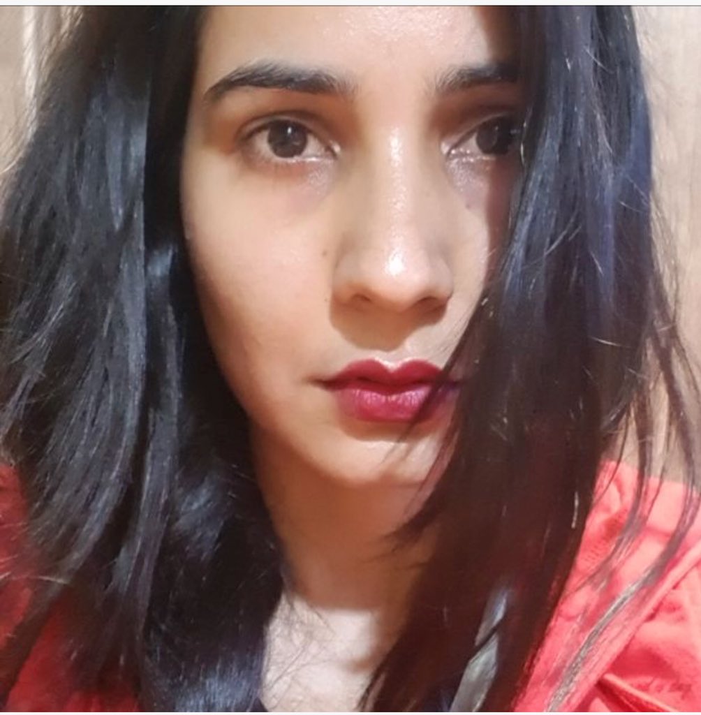 pinkysi26436938's tweet photo. If youโre sad,
Add more lipstick and attack๐๐ #nomakeup #nofilter #justme&myskin #andofcourse #alippy #๐๐ https://t.co/1YNb8ClPdZ