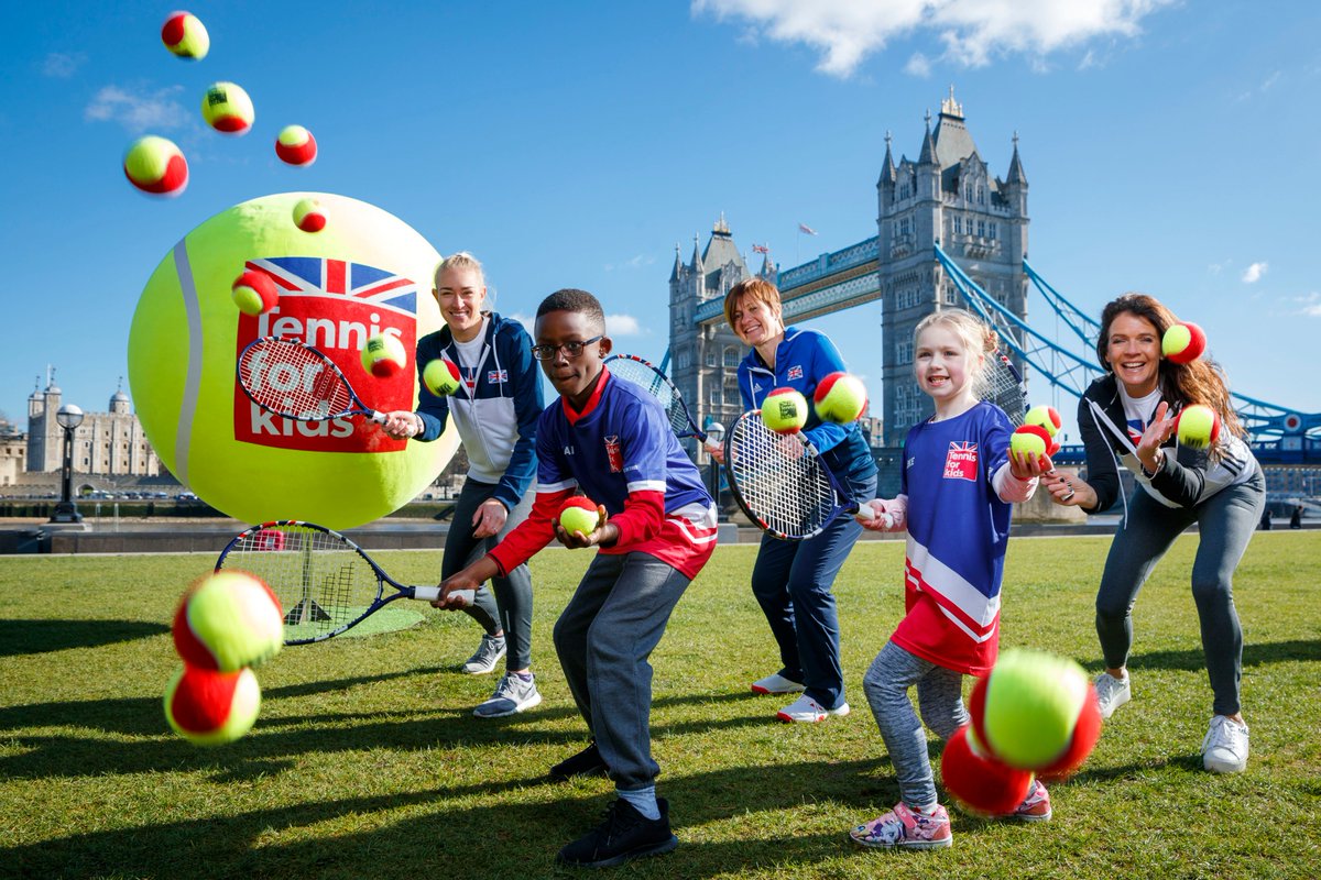 Fun in the sun with #TennisForKids at Tower Bridge! 🎾😎🎾

Get your kids involved this year 👉 po.st/TFK2018
