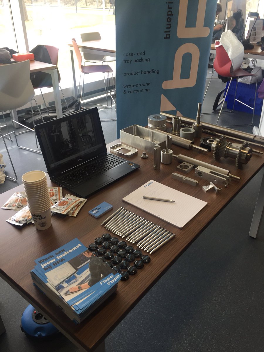 Op de bedrijvendag van de LIS met Niels! Interesse in een stage gericht op CNC draaien en frezen, kom dan langs! #bpa #blueprintautomation #verspanen