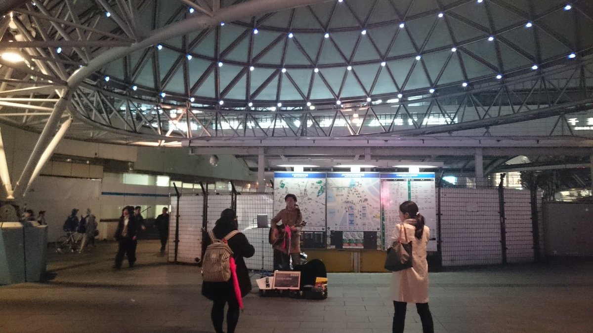 0kazutosi0's tweet photo. 今、千葉駅クリスタルドームで、MERAHIDEさんが、路上ライブやってるよ。
#MERAHIDE
#路上ライブ
#拡散 https://t.co/Kb7biIPNGe