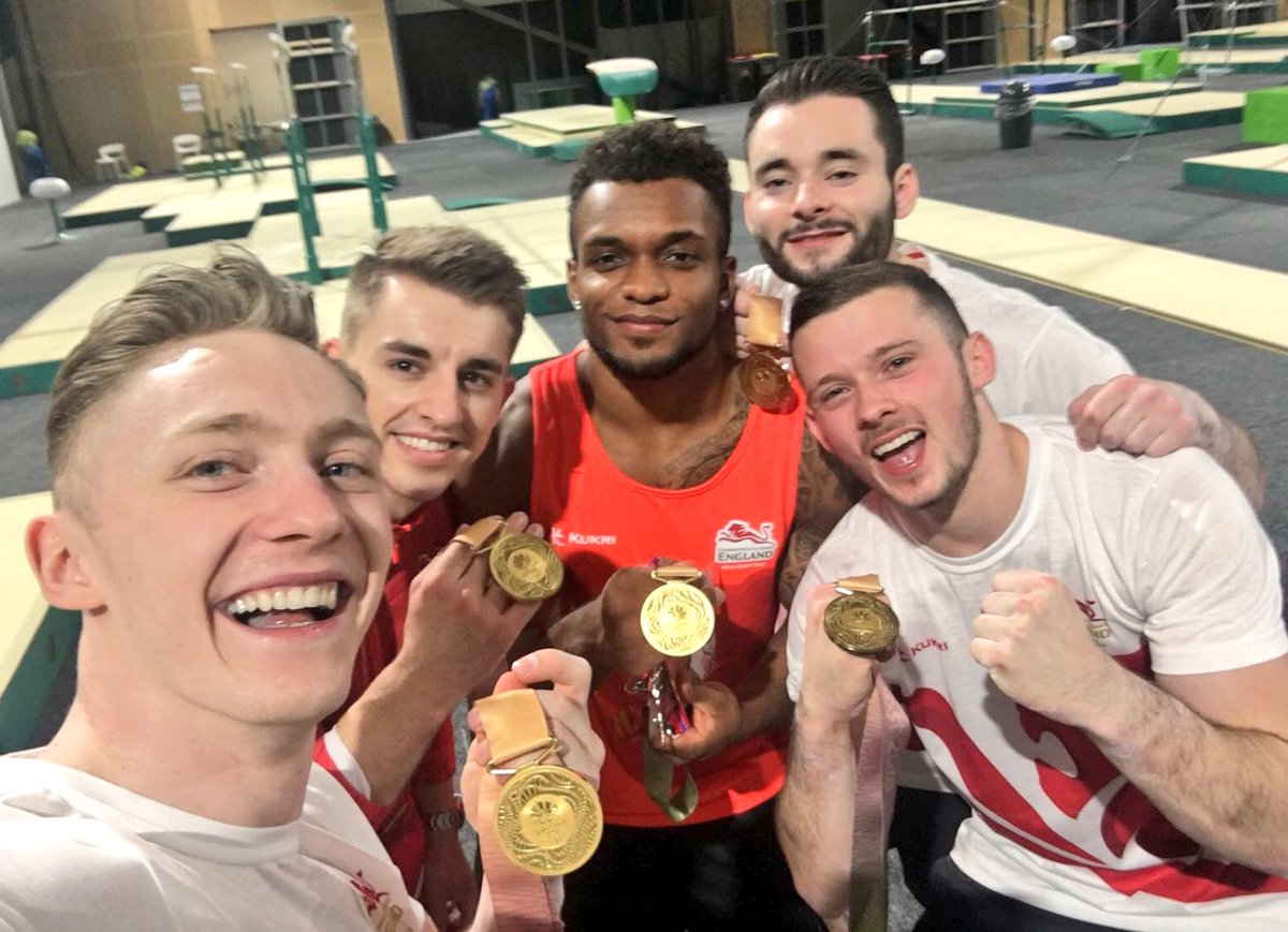 TeamEngland's tweet photo. Squad goals 🥇🥇🥇🥇🥇

#TeamAndCountry #GC2018Gymnastics https://t.co/UlDlbD1GTg