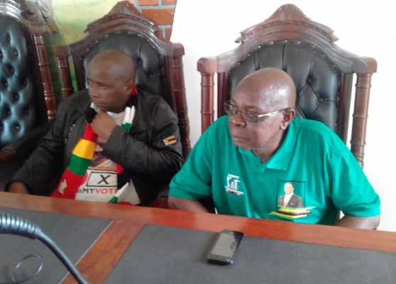 ZBCNewsonline's tweet photo. Zanu PF Commissariat meeting underway in Tsholotsho https://t.co/WNEAUREdqA