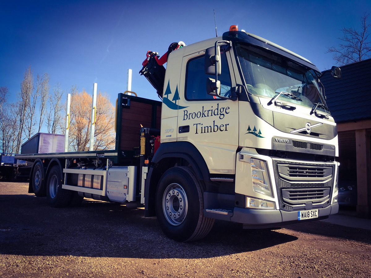 Stuarts Truck & Bus tweet media