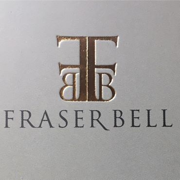 #FraserBell NEW YORK #Diamond Engagement Ring
A stunning four claw setting with diamonds beautifully set around the centre stone to give a truly dazzling effect . #Tweacon 
madaboutdiamonds.com/diamond-cluste…