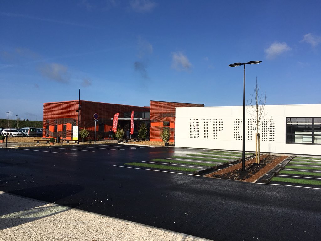 guit_ard's tweet photo. #Inauguration du Btp Cfa charente : @3CABTP @NvelleAquitaine @al_rousset : « je souhaite à ce Cfa une réussite magistrale ! » https://t.co/qDEtdTu7om