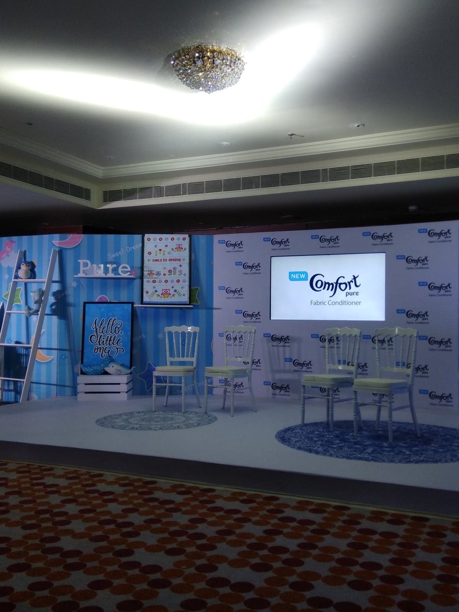 NamrataSadhvani's tweet photo. Actress #Sneha is here, and there is an erethreal #ComfortZone created at the launch of #ComfortPure in #Hyderabad at @TajKrishnaHyd. Let's try and understand the world from a baby's point of view. @ComfortZoneInd
@mymomspresso https://t.co/SL9cFINrjg