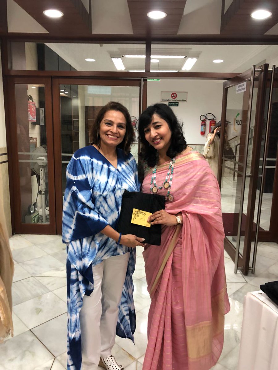AlkaBatra1's tweet photo. #ChapterPresentation #FLODelhi #FLOEvent https://t.co/ViJHRv4ayL