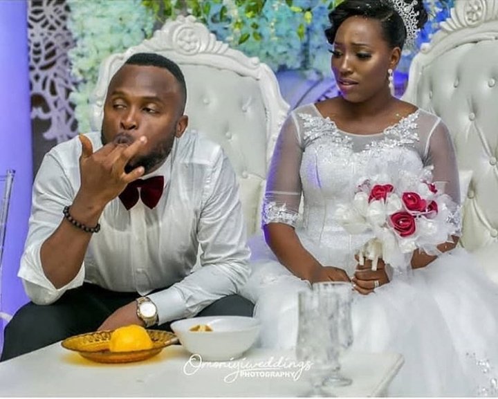 walegates's tweet photo. Madam! If you like hire binoculars to look at me, this is my wedding and I paid for the food. 😤😤😤 https://t.co/SfvChE5CfG