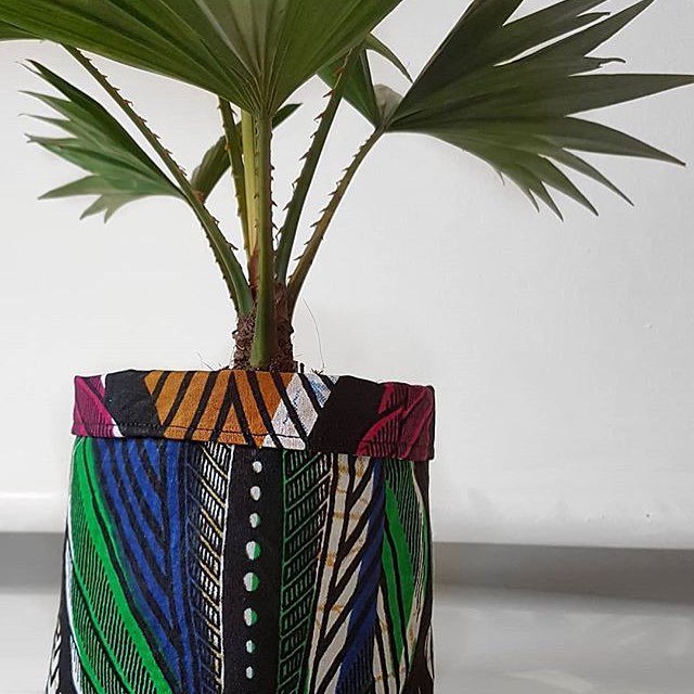 E17Designers's tweet image. Obika Textiles Pop Up Shop at LoW open until 6 April #makerdesigner #africanfabric #textiles #stitch #shoplocal #popupshops ift.tt/2q70Rmw