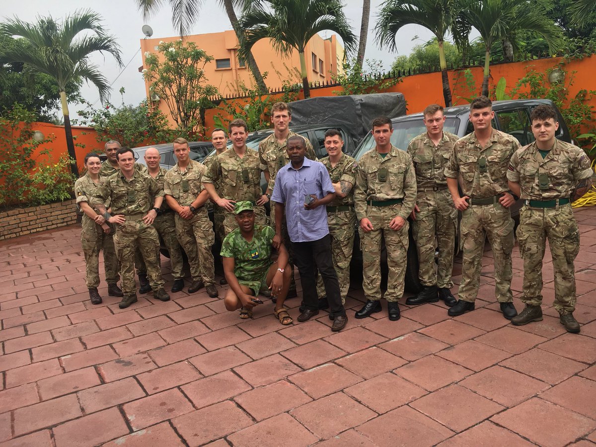 CO_2RIFLES's tweet photo. 2 RIFLES has deployed a 15-man Short Term Training Team to Gabon for 6 weeks to assist the Gabonese National Parks Agency in its fight to protect its #Elephants and other wildlife against #poaching. @BritishArmy @2_RIFLES @RiflesRegiment @ForcesRadioBFBS @38IrishBrigade https://t.co/8CCh0fE2C6