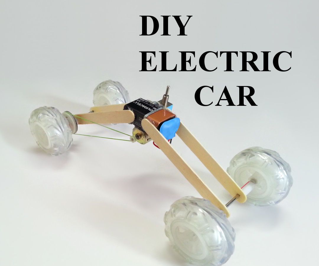 programarfacilc's tweet photo. En la simplicidad está la belleza.Este coche eléctrico tiene eso, con una pila, un motor, cuatro palos y cuatro ruedas tenemos un coche eléctrico #DIY #Maker muy simple y divertido :) En este caso no hace falta ni vía @instructables #Arduino ni #ESP8266 ;) https://t.co/dGCdV571e2 https://t.co/4559n2XDse