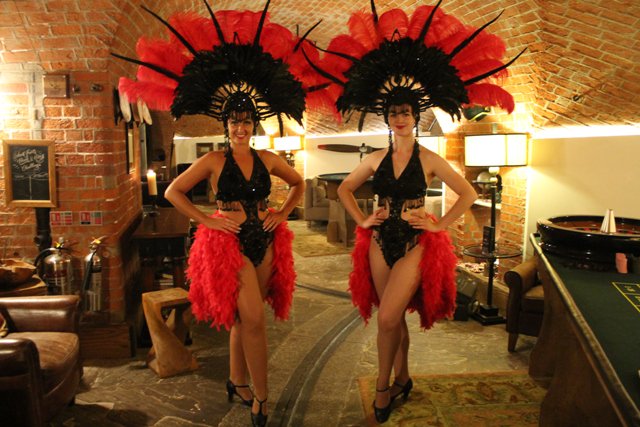 jollyjesters77's tweet photo. Still undecided upon your entertainment requirements for your next #Wedding, #Party or #CorporateEvent?  We've got this covered... https://t.co/RNrKXx2wl9 #FunCasinos #PhotoBooth #Magician #Showgirls #VIPRedCarpet #PropHire #ChocolateFountain #Compere #DJ #TributeActs https://t.co/8jco2MS1xS