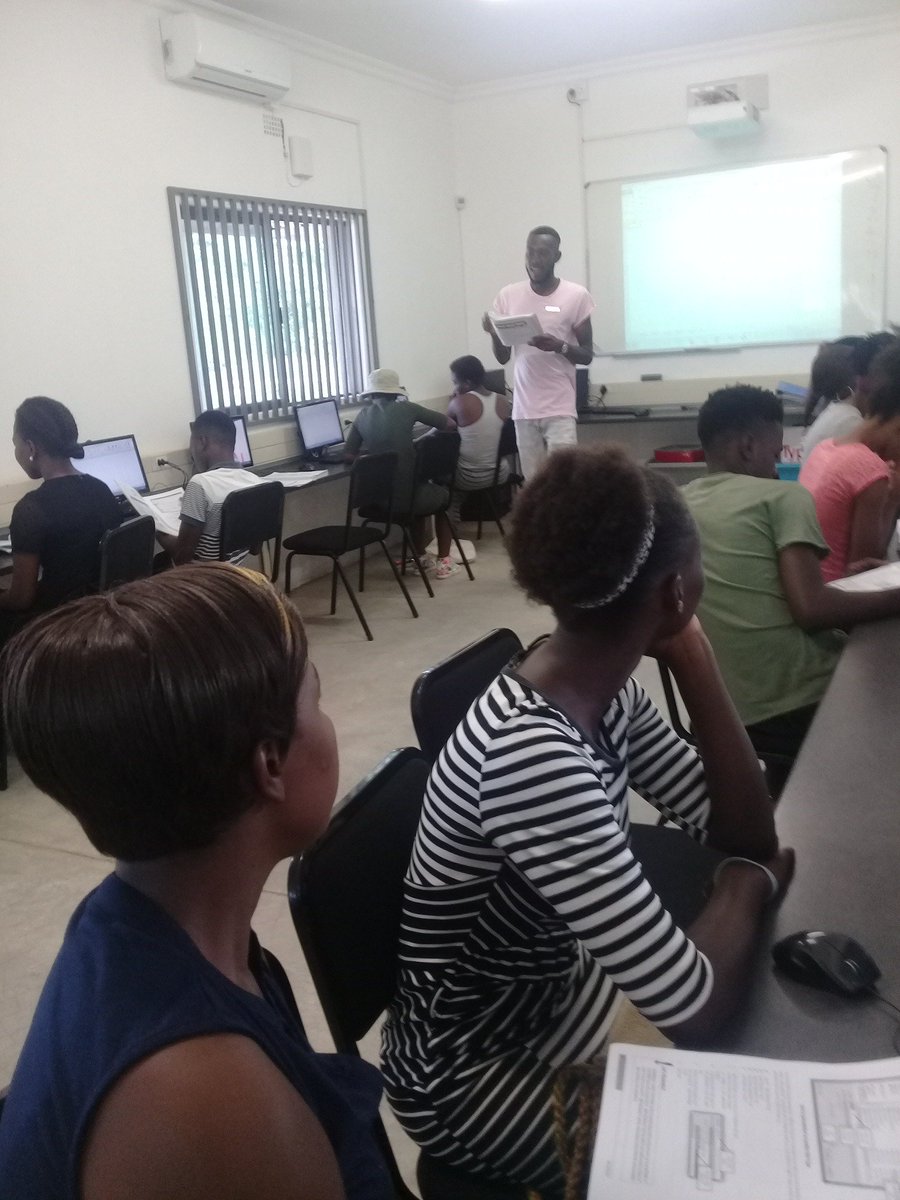 govern911's tweet photo. First #Microsoft Excel lesson facilitated by @Fumanikeegen001 #BridginGAcademy #EducationRevolution @GwfOnline @Absa https://t.co/vvs2i7AYav