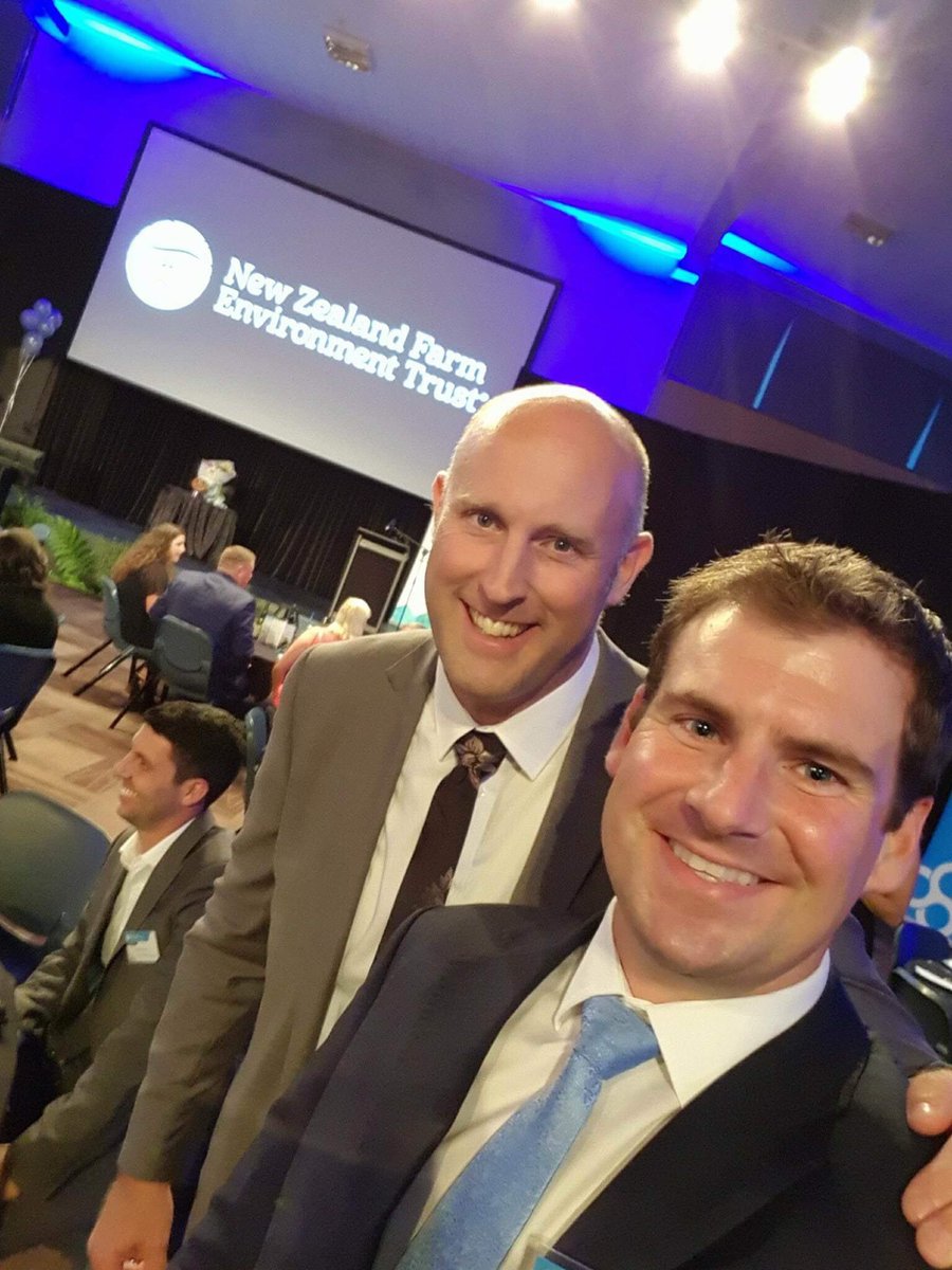 MintEdition's tweet photo. Great to catch up with @timvandemolen at the Waikato BFEA @nzfetrust @Kelloggleaders #kellogg34 https://t.co/jQ2EYznfhm