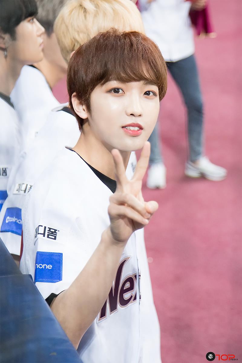 10tionSquad's tweet photo. [NAVER UPDATE]
#Up10tion #업텐션 #업10션 #CANDYLAND 
#Jinhoo #진후 #Kuhn #쿤 #Wei #웨이 #Sunyoul #선율 https://t.co/aG3MTvbNmS