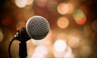 LitUpMcr's tweet photo. TONIGHT, 7PM: the spectaculous @kimmoorepoet headlines Lit Up at @chapter1uk.  We've got a couple of last minute open mic slots available, email litupmcr@gmail.com to nab one! https://t.co/Gn2Zcd8Ueh