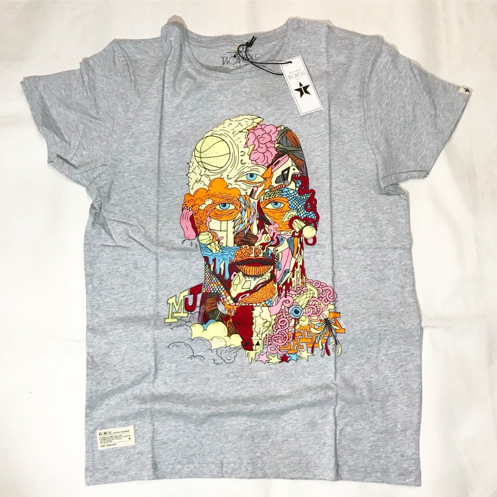 favolonline's tweet photo. TWOANGLE - Brand new tee
インパクト大のプリント🙋♂️
サイケデリックなデザインとボティのシンプルさがGOOD😆
DMからでも発送いたします🙏
#saboosaka #twoangle https://t.co/4THEGwKrQN