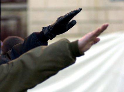 BenecomuneNet's tweet photo. Ruth Dureghello: "Oggi, quello che preoccupa di più non è tanto la presenza dei fascismi ma la maniera in cui questi vengono ostentati. C’è un'aggressività, una veemenza nell’ostentazione di simboli, di linguaggi di odio che emerge in maniera molto forte" https://t.co/d7AbfSTuXu https://t.co/YFWn9mWsx9