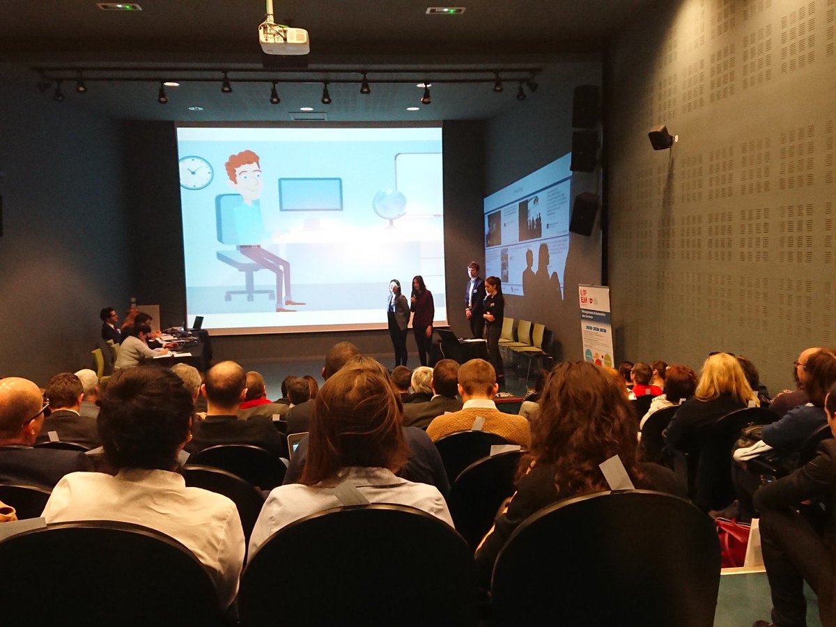 campusMIPIMITIC's tweet photo. C'est au tour de @MeauxTive de présenter son projet #univcamp #univcamp2018 #upem #tipi2018 @MIPIUPEM @MITICUPEM @upemlv https://t.co/FGn6zd2TrZ