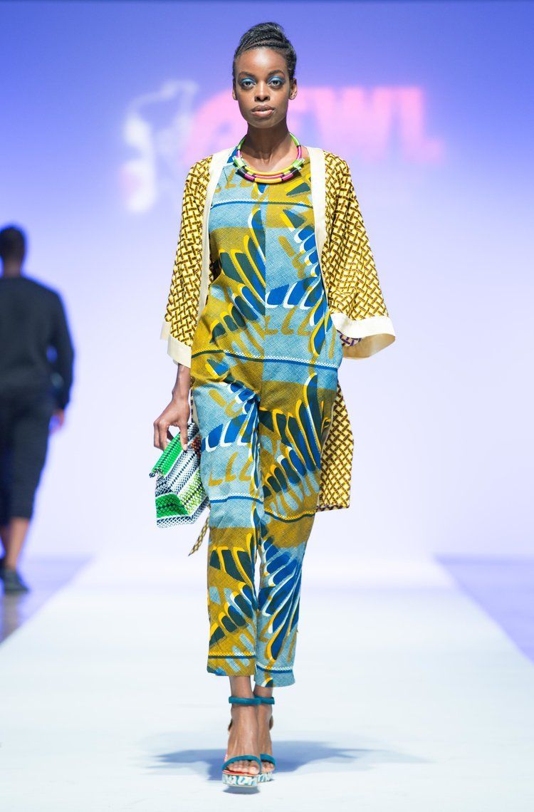 africafwl's tweet photo. #ThrowbackThursday with one of my favourite collections of #AFWL2016.  @Soboye_Boutique featuring #JenniferAima #Charli and #GayleNgozee

Designers!  We still want you on our #AFWL2018 catwalks!  Sign up today!

@jenniferaima @gaylengozee https://t.co/WK5qNXNTOk