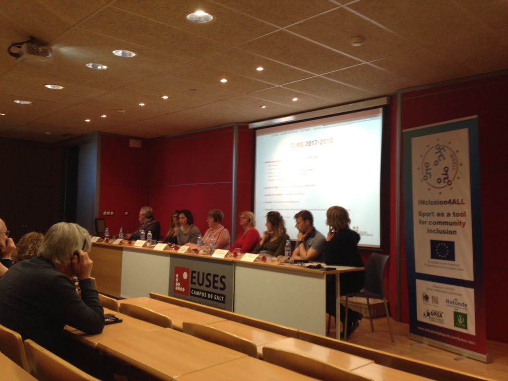 MontseAulinas's tweet photo. Debate on #inclusion #sports of project #IN4ALL is ongoing! @EuSport #slovenia #catalonia #Belgium #Italy #goodpractices #approaches https://t.co/rMfqsw4Awa
