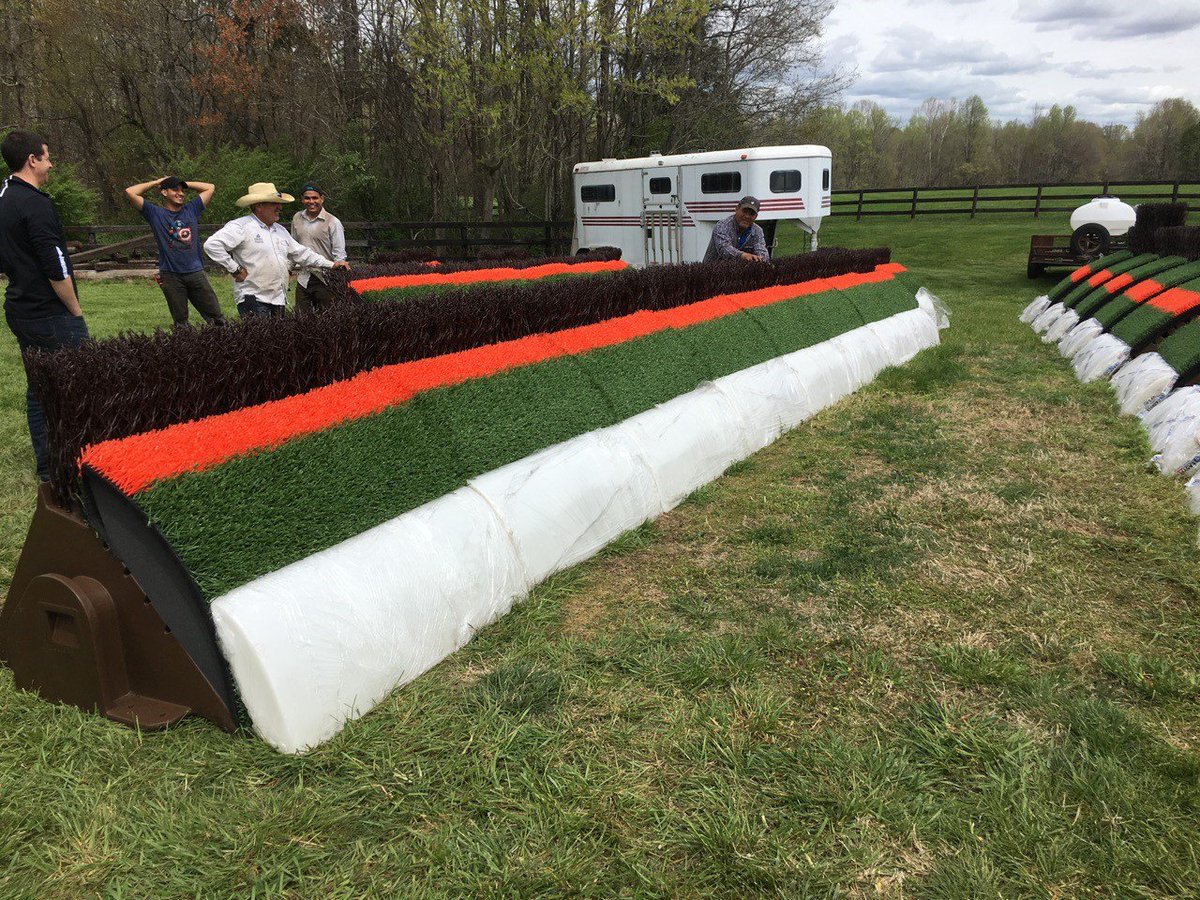 We are delighted to appointed <a href="/Saftfence/">SafTfence</a> the authorised Easyfix_official equine dealer in the United States. We wish Bill Price and his team every success!