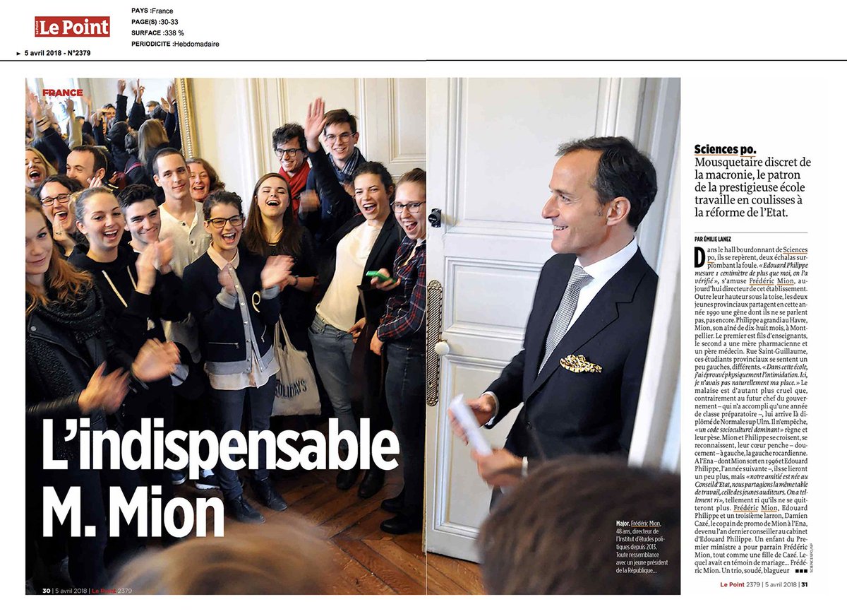 En double page dans <a href="/LePoint/">Le Point</a> : une de mes plus jolies photos de l' <a href="/ASSciencesPo/">AS Sciences Po</a> 😀