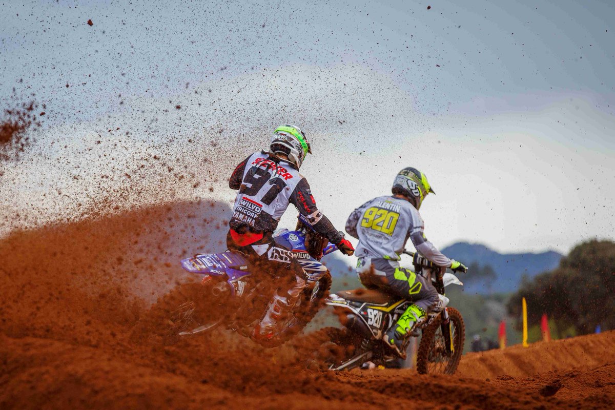 iXS_moto's tweet photo. A day on the bike is a great day! Coming up this weekend is the MXGP of Trentino. #iXSracing #MXGP #Yamaha #Motocross #LetsGoRacing #Italy #iXS #motocrossapparel 

Photo by Eva Zabadfi https://t.co/gG88PgZyf8