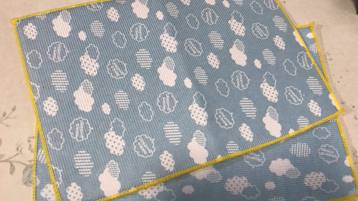 ひとみん 絵本出版決定 すまぬよ 四男 サイズ指定のランチョンマットは セリアの水切りマットがピッタリだったよ 少々ゴボれても大丈夫よ 水切りマット 30 Seria ズボラ子育て ひとみん子育て