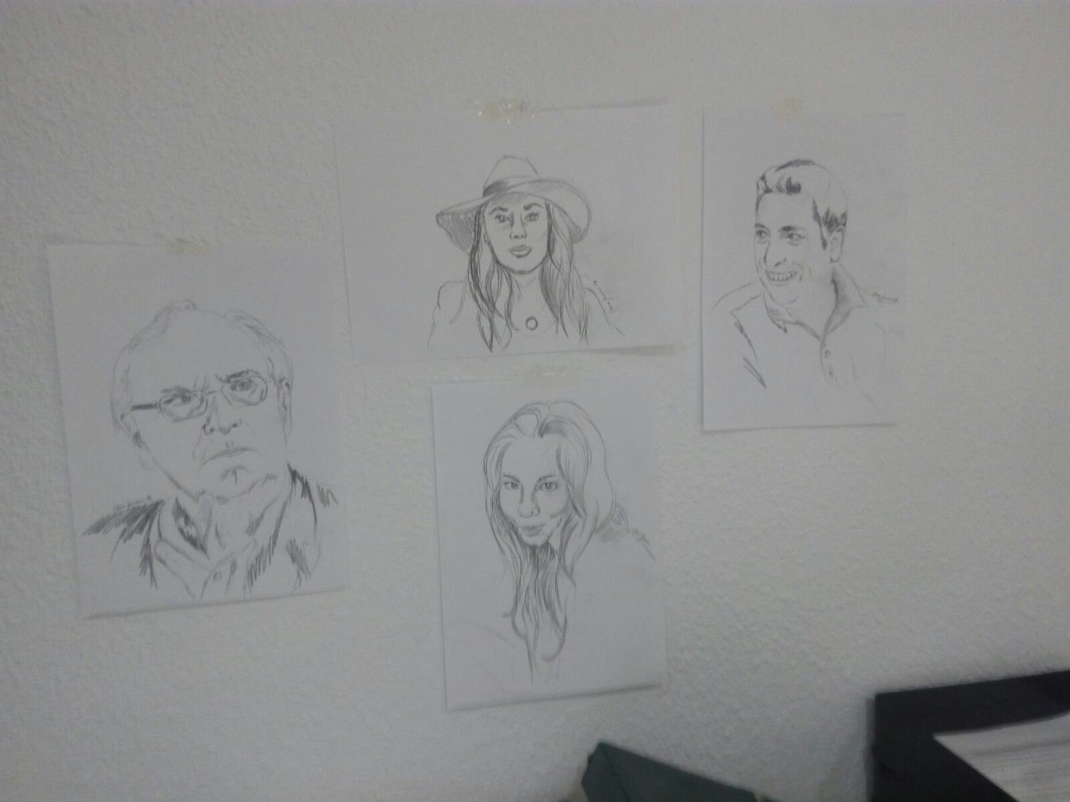 Dibujos de Clara, nuestra diseñadora gráfica 😍😍😍😍😍 ¡artista!