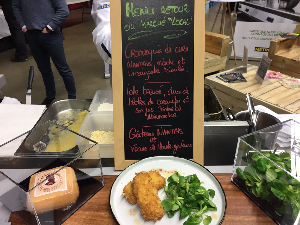 GNI_Grand_Ouest's tweet photo. Atelier produits: chez #Metro, on commence avec l’entrée et ça donne très envie #WorkChope2018 @GNI_Grand_Ouest https://t.co/9Vw9hWArs6