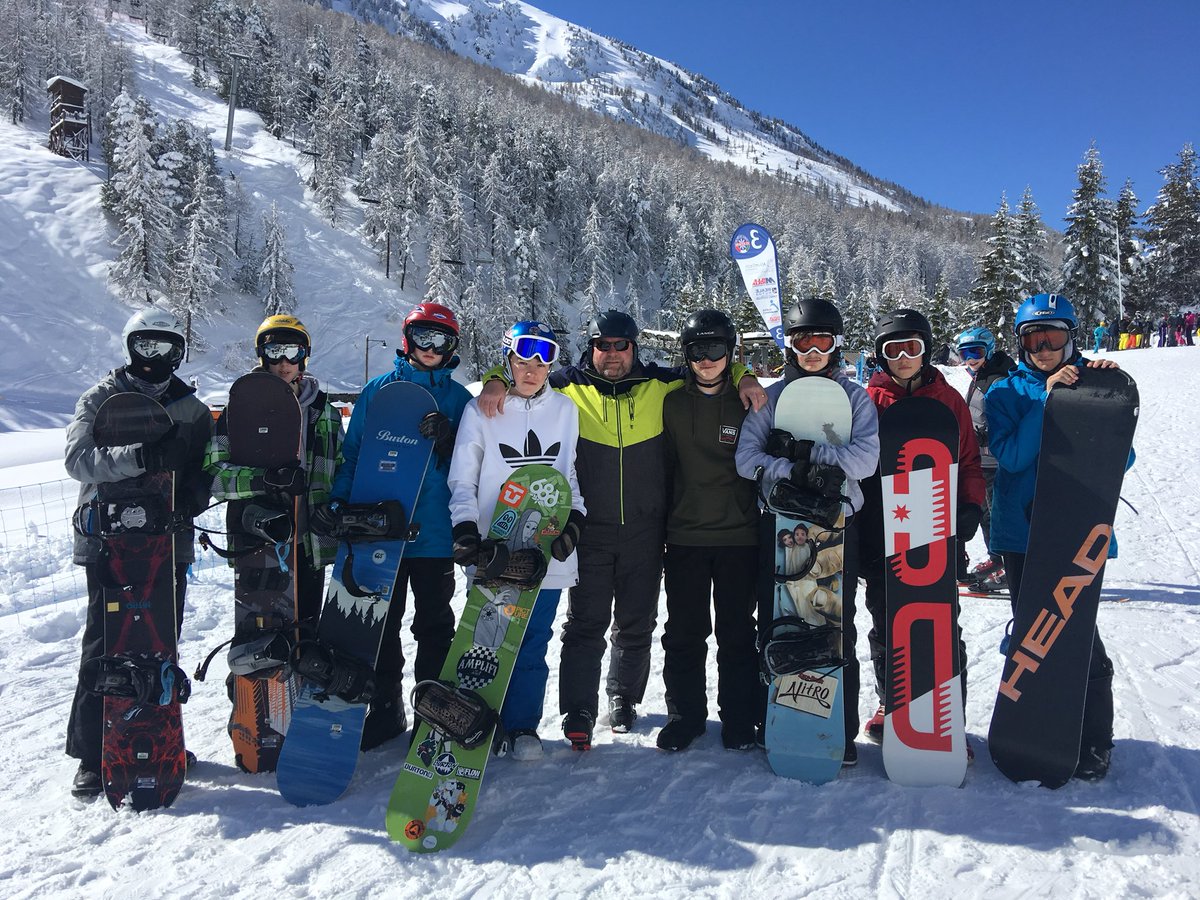 southmoor_ski's tweet photo. Last morning #SMSKI https://t.co/UHy4Xrs5jO