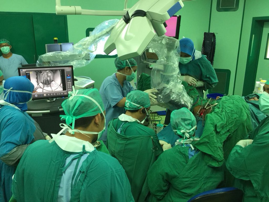 kuncoro202's tweet photo. Novodac SPY fluorescence for assessing bulbospongiofibrotic in urethral reconstructive surgery. #GURS #MCUE #inagurs https://t.co/2ekp1SycKF
