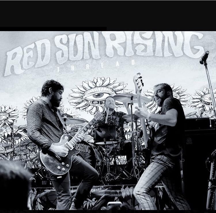 SunEire's tweet image. Presenting few wonderful pictures from the #Thread Tour⭐️🎵 We are following closely and know this one is going super great!🔥🌻
#ThreadTour
#WeAreThread
#NewAlbum
#RedSunRisingmusic 👏🏻🥇🌻

Tour details, merch and tickets available from:
redsunrisingmusic.com