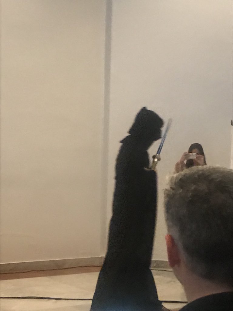 eraser's tweet photo. #sevilla #sevillaHoy #TDSactualidad Rt @monicagortin
 
Puntazo la ponencia de @GrupoQueralto en #ecommercetoursv. Sorprendente y divertida. https://t.co/0K7bXO6vUi