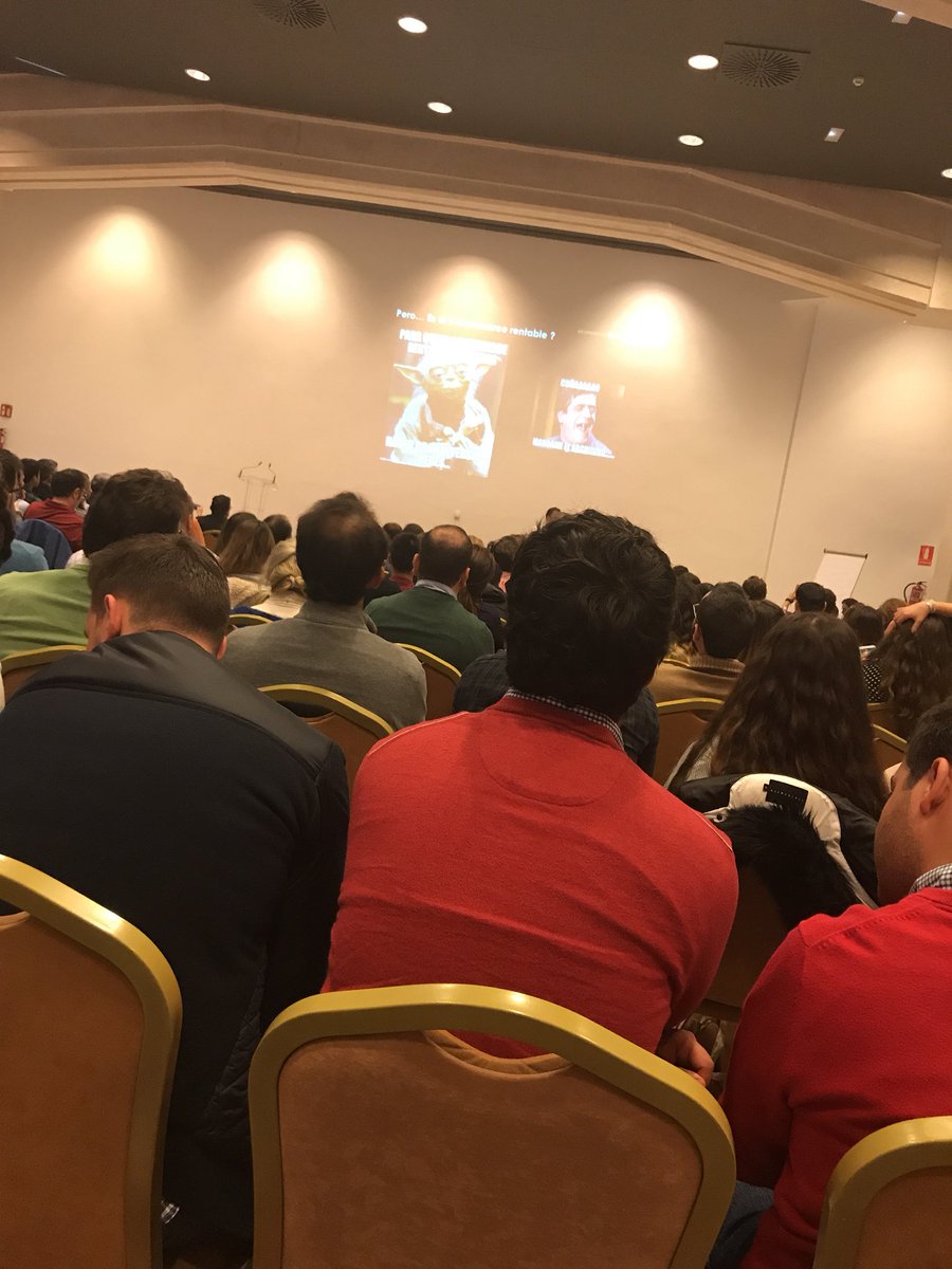 claraasome's tweet photo. #EcommerceTourSV losmemes estan en todos lados 😂😂 https://t.co/CtxtBkmNon