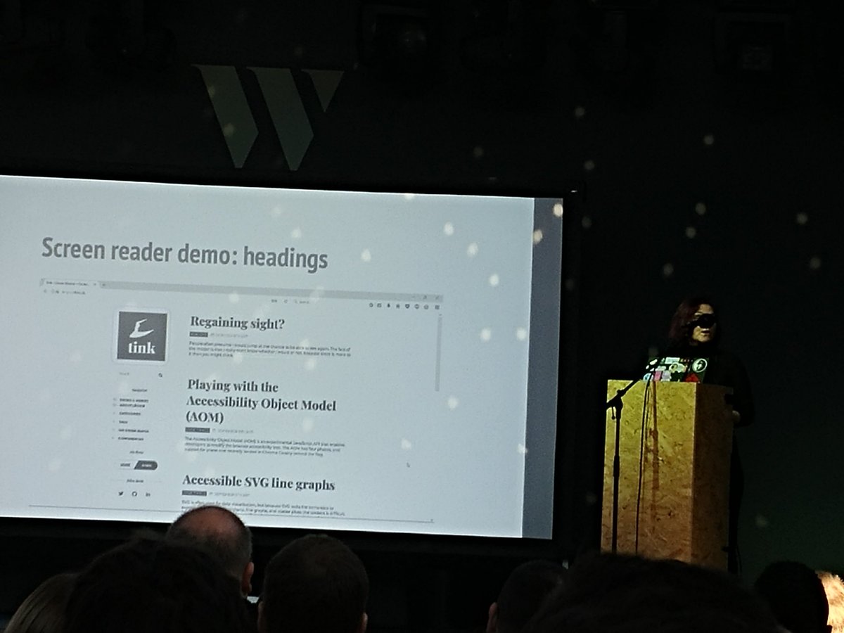 MrDarrenV's tweet image. Léonie Watson talking us through on how to make the web more accessible to all, imo a topic often overlooked 🙌 #FENE18 #FrontendNE