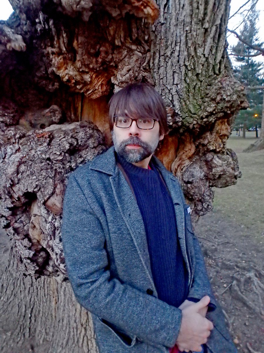 MyOasisLiving's tweet photo. #Horror #writer #JoeHill tells us about stepping out of his mega #famous father's shadow and making it on his own: https://t.co/D15kG15gln #StephenKing @StephenKing #literature https://t.co/2F3d0hOGl1