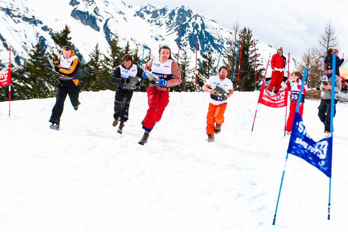🌎🏔️❄️ Ce week-end, c'est du fun, du sport et de la neige pour la bonne cause à Sainte Foy Tarentaise à l'occasion de la 5ème édition de la Piste des Etoiles <a href="/OTSAINTEFOY/">SainteFoy Tarentaise</a>  #neige #Evenement 
bit.ly/2uTbSN6